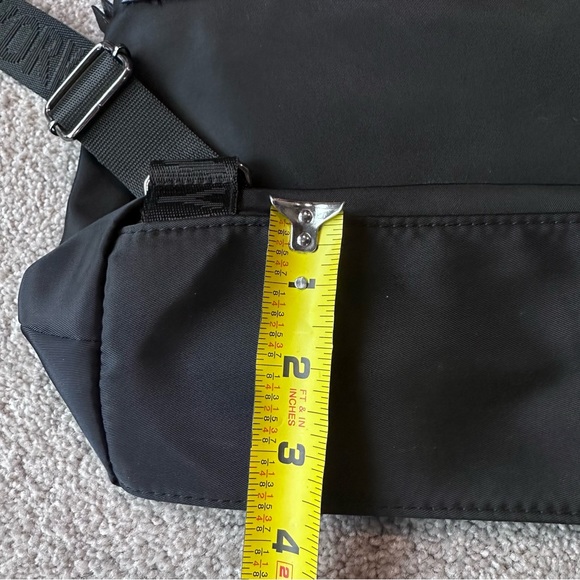 Botkier New York Black Nylon Trigger Medium Backpack w Adjustable Straps - Picture 12 of 15